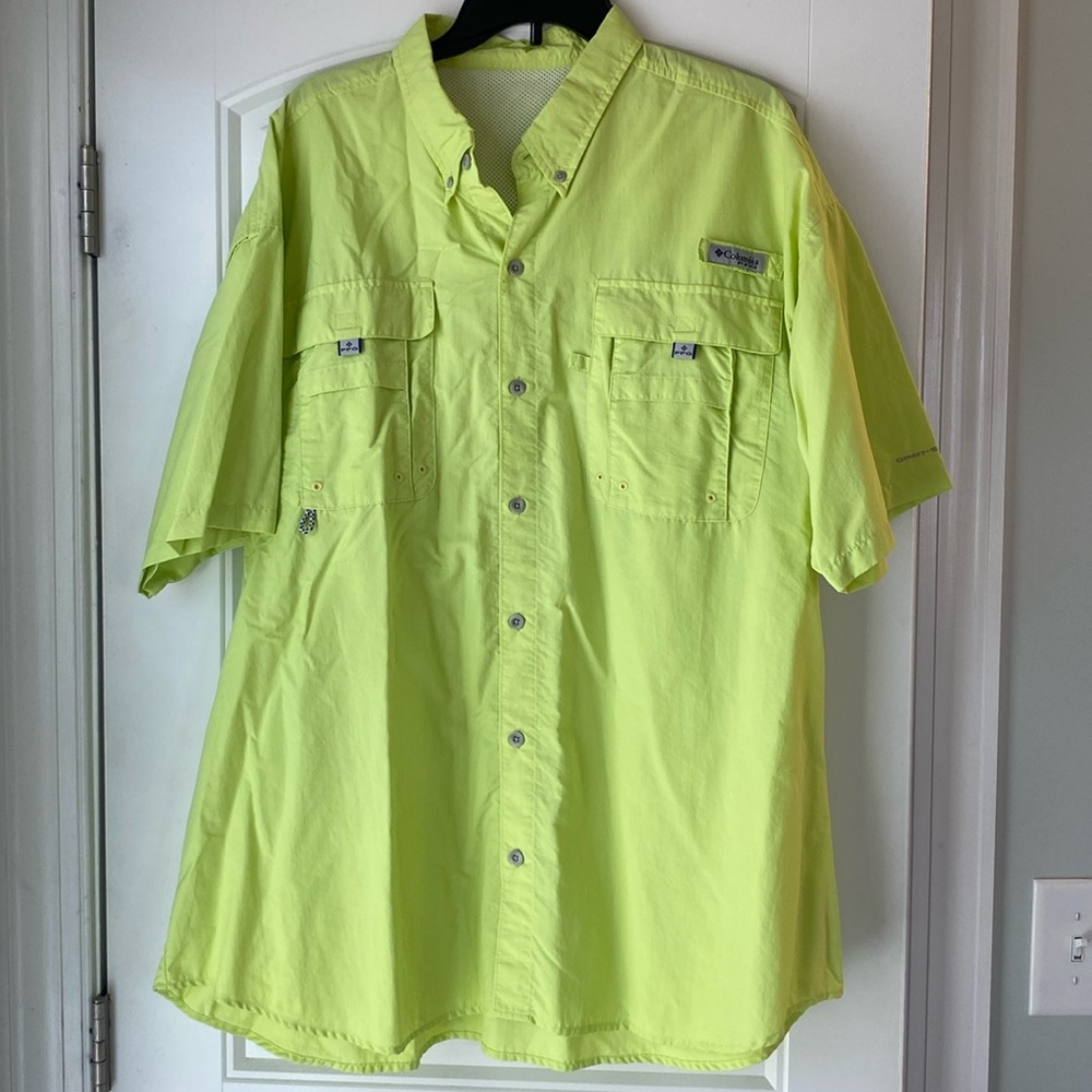 Columbia Short Sleeve Shirt